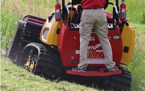 rubber track loader brush cutter